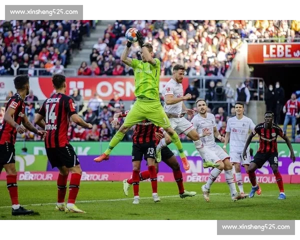 聚焦密集足球赛程解析球队备战策略与关键对决看点全面前瞻赛季走势